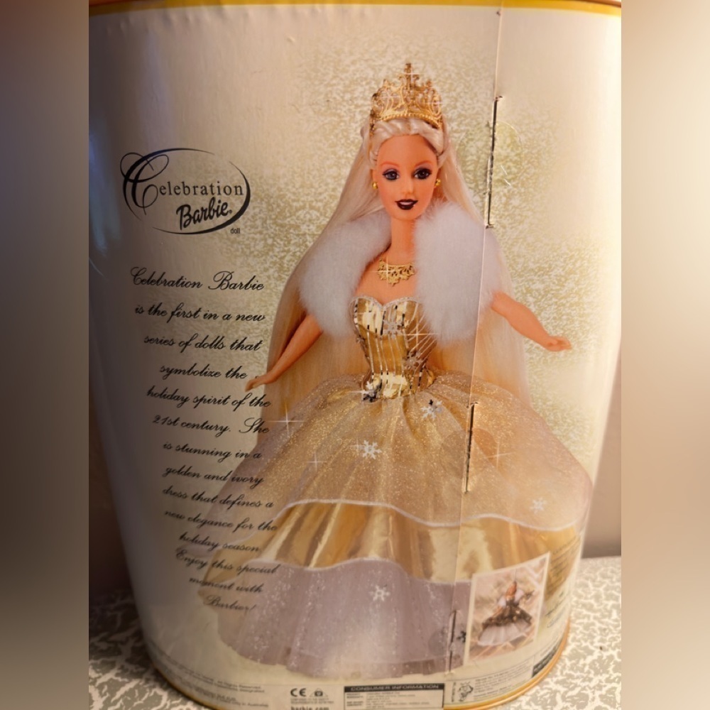 Cinderella Celebration 2000 Edition Barbie - Picture 3 of 9